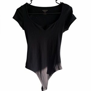 American Eagle Outfitters Black Ribbed Notch-Neck Short Sleeve Bodysuit size S